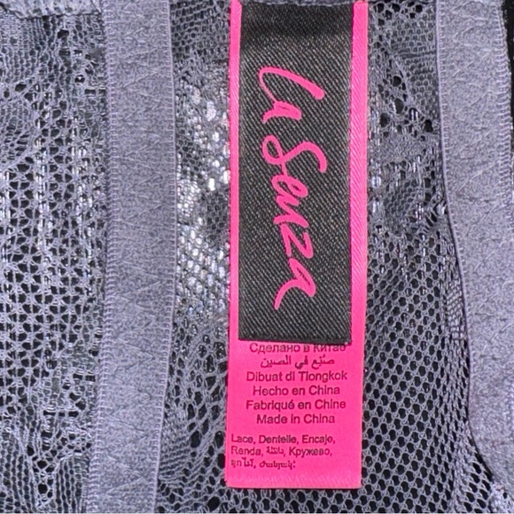 La Senza Lace Bralette in Purple with Floral Pattern - Picture 4 of 5